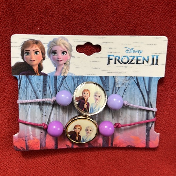 Frozen Bracelets and Key Chain Set - Picture 3 of 6
